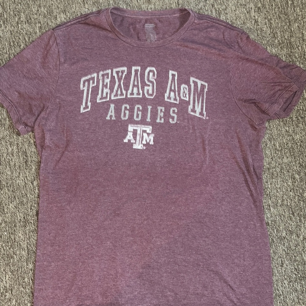 Texas A&M shirt size large